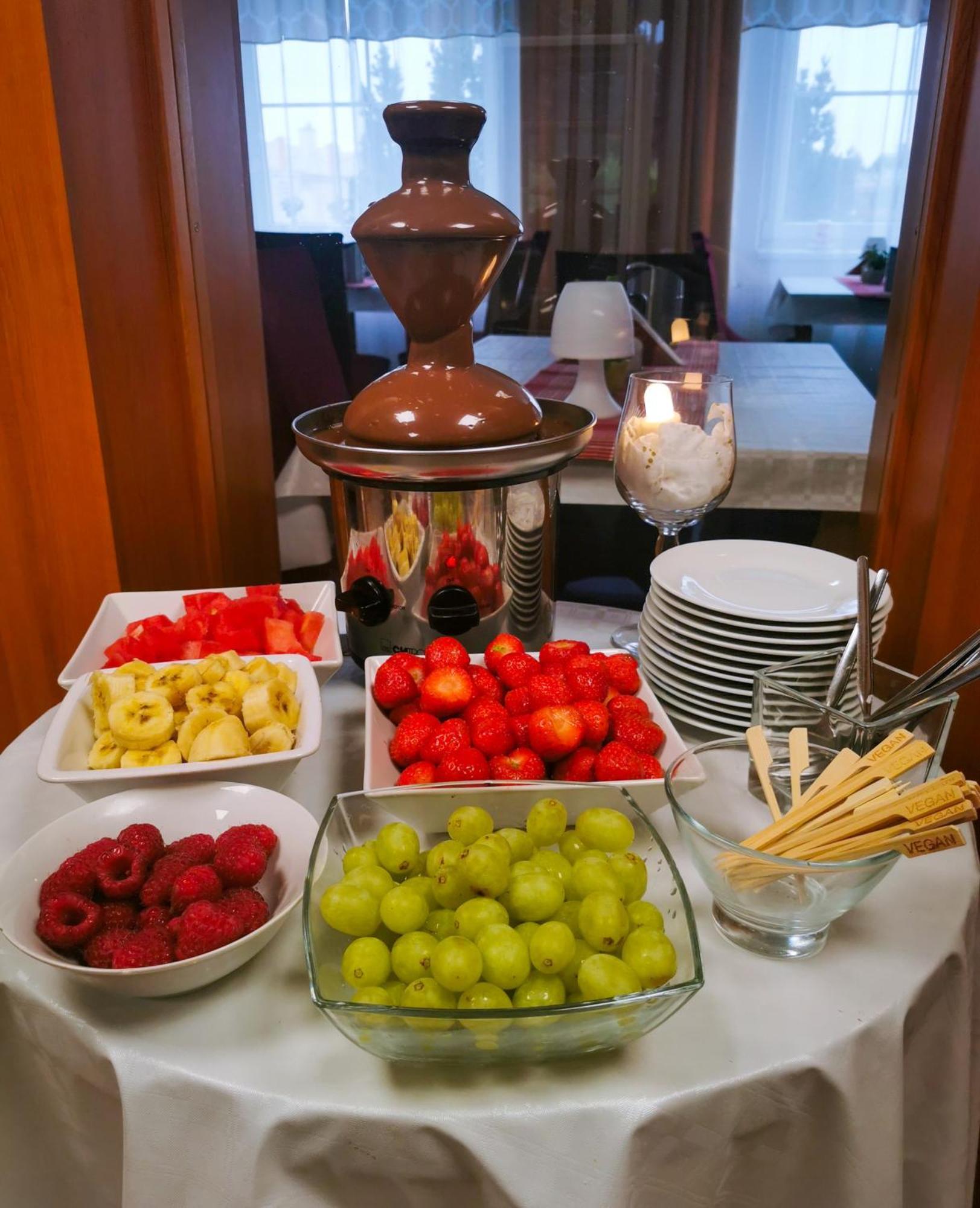 Wellness Hotel Stare Mesto Uherské Hradiště Buitenkant foto