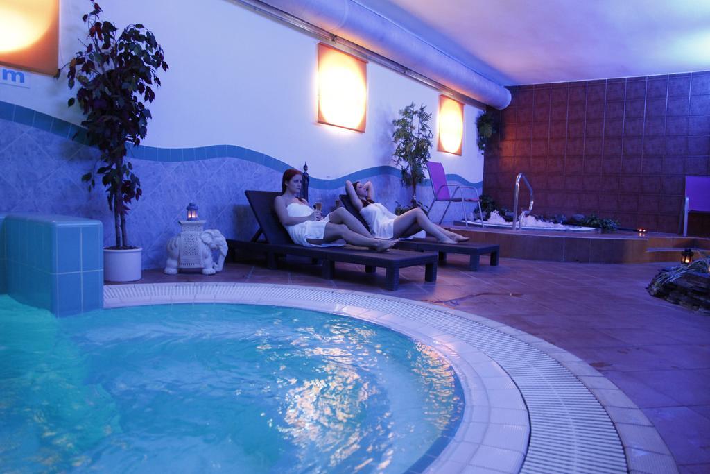 Wellness Hotel Stare Mesto Uherské Hradiště Buitenkant foto